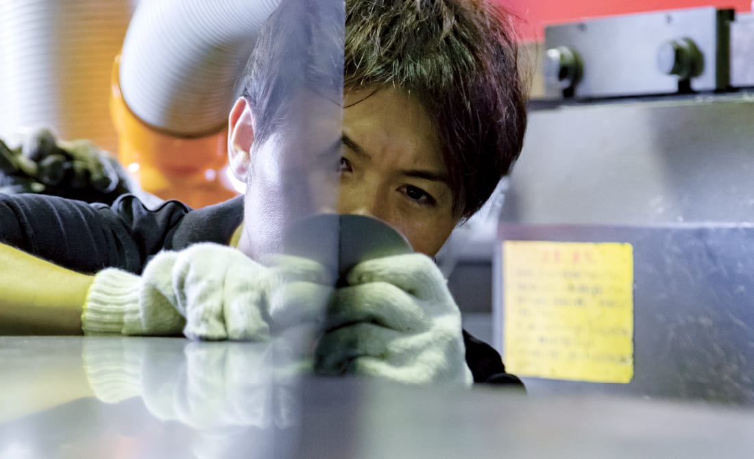 CAWASEI INDUSTRIES親父から息子たちへ。町工場、その技術の継承。