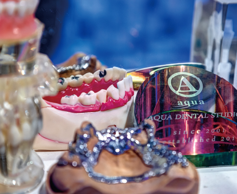 AQUA DENTAL STUDIOこの男、歯皇帝と成るか。